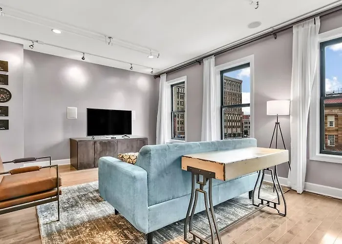 Lovely 2-bedroom Unit In Springfriend